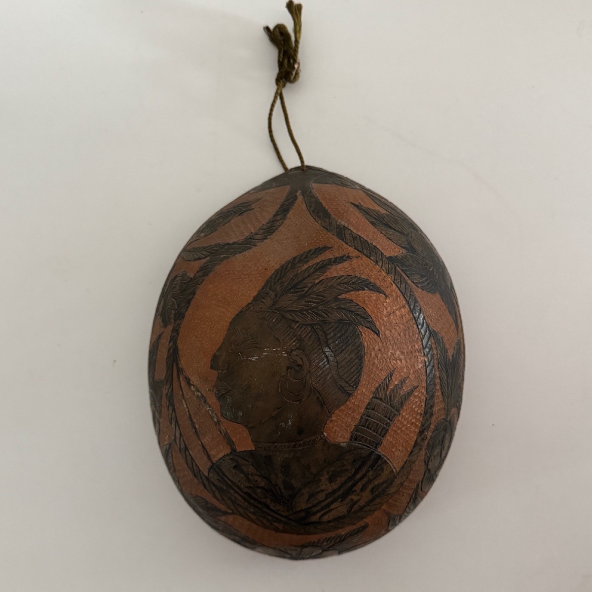 Carved Calabash Nut With Warrior Flowers, Oceania, Early 20th Century-photo-4