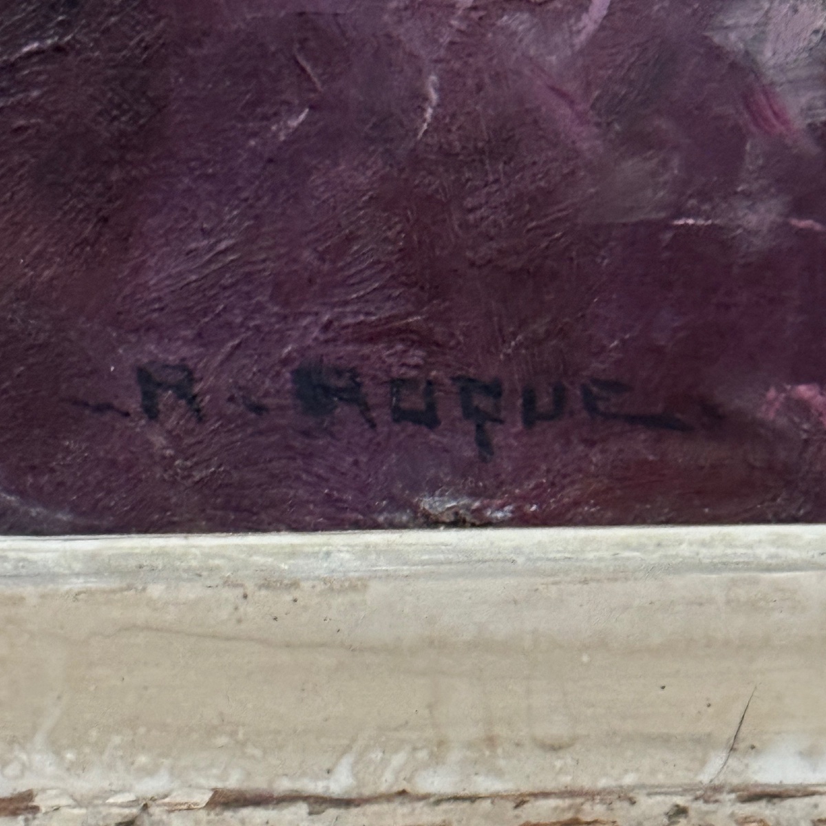 Huile sur toile bouquet de roses et drapé XXe par R. Roque cadre cérusé-photo-4