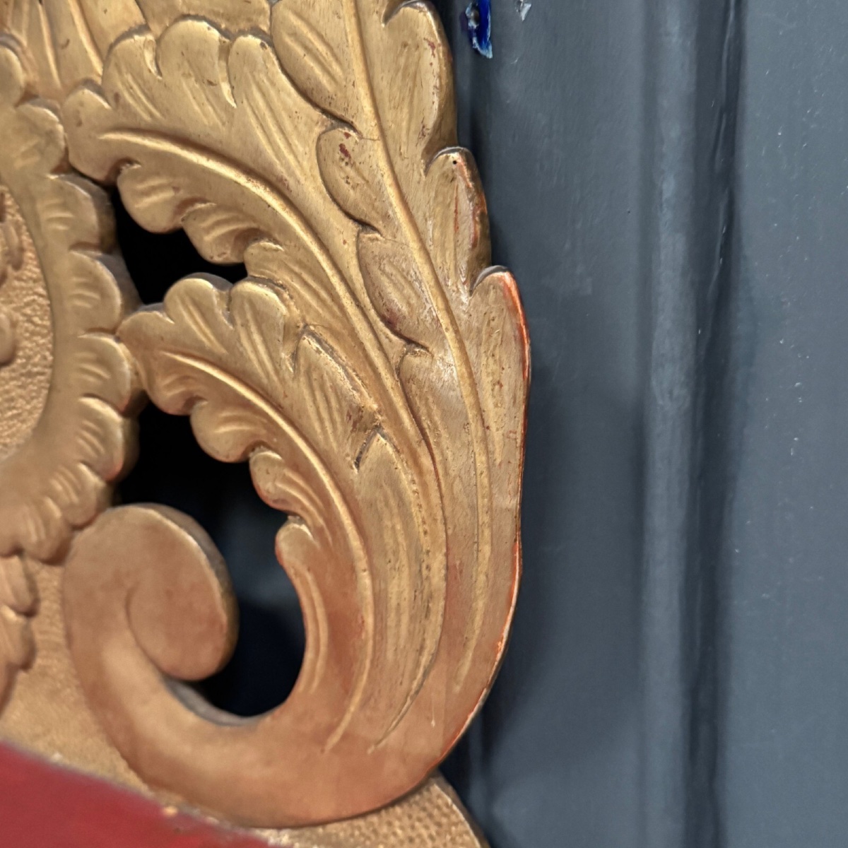 Étagère ottomane en bois doré sculpté XIXe-photo-2