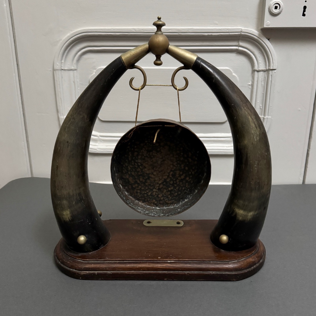 Gong de table anglais en métal et cuivre XIXe -photo-1