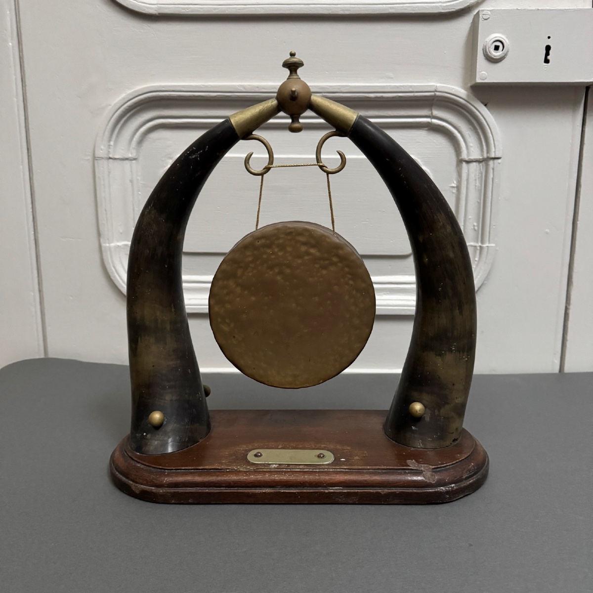Gong de table anglais en métal et cuivre XIXe 