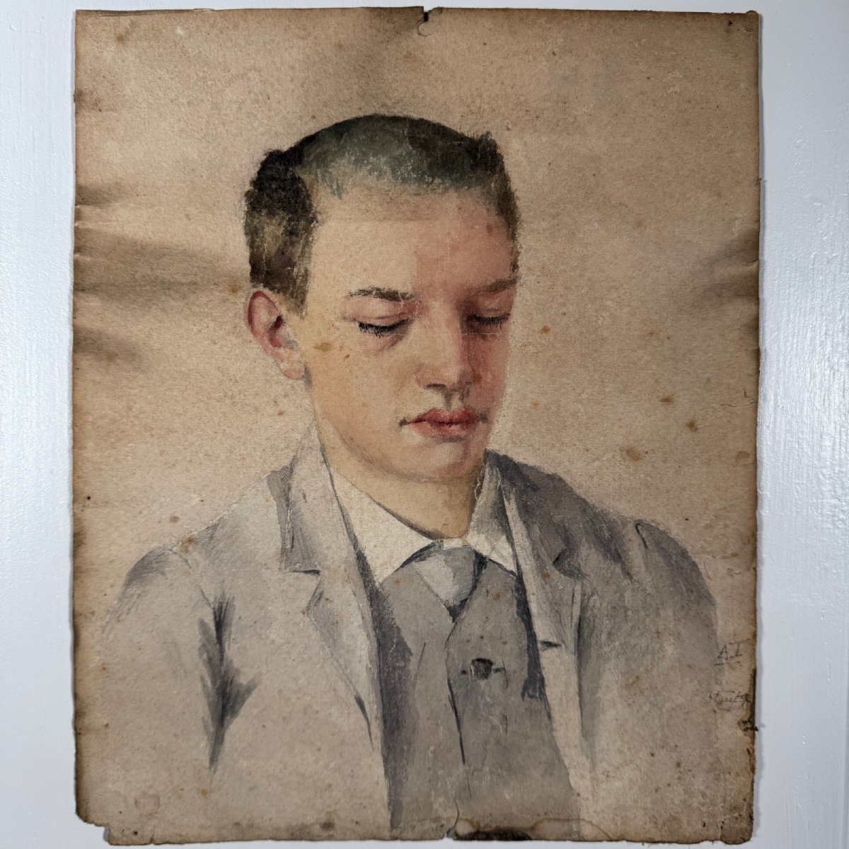 Aquarelle sur papier début XXe portrait de jeune homme cadre doré-photo-1