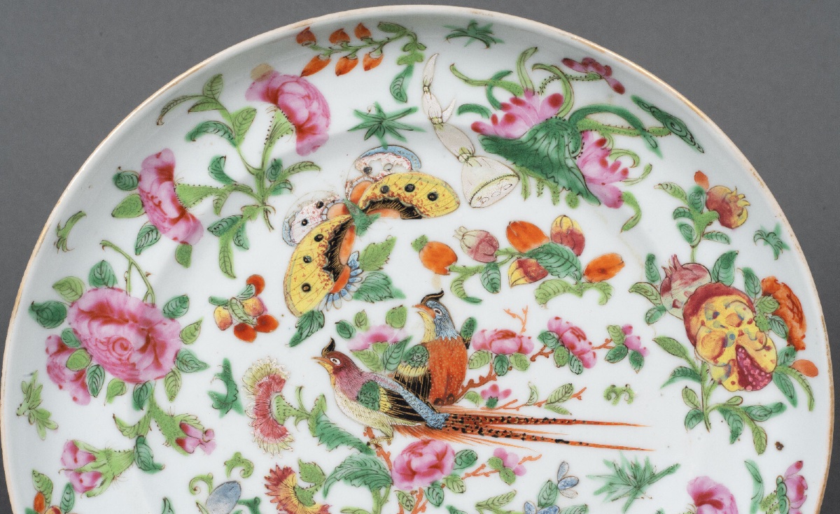19th Century Canton Porcelain Plate With Floral Decoration Of Birds And Butterflies-photo-3