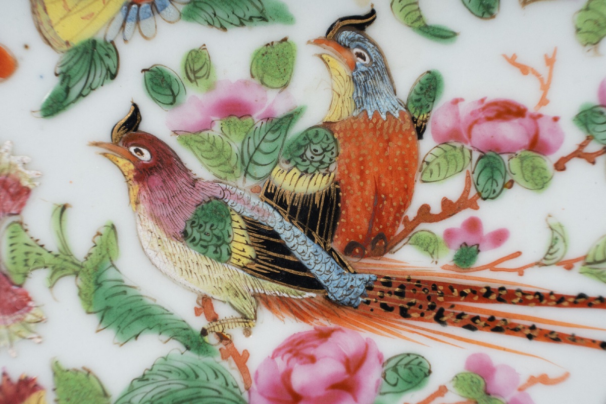 19th Century Canton Porcelain Plate With Floral Decoration Of Birds And Butterflies-photo-5