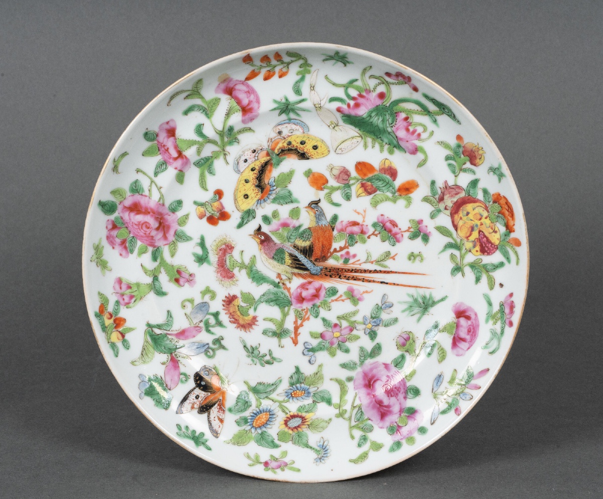 19th Century Canton Porcelain Plate With Floral Decoration Of Birds And Butterflies