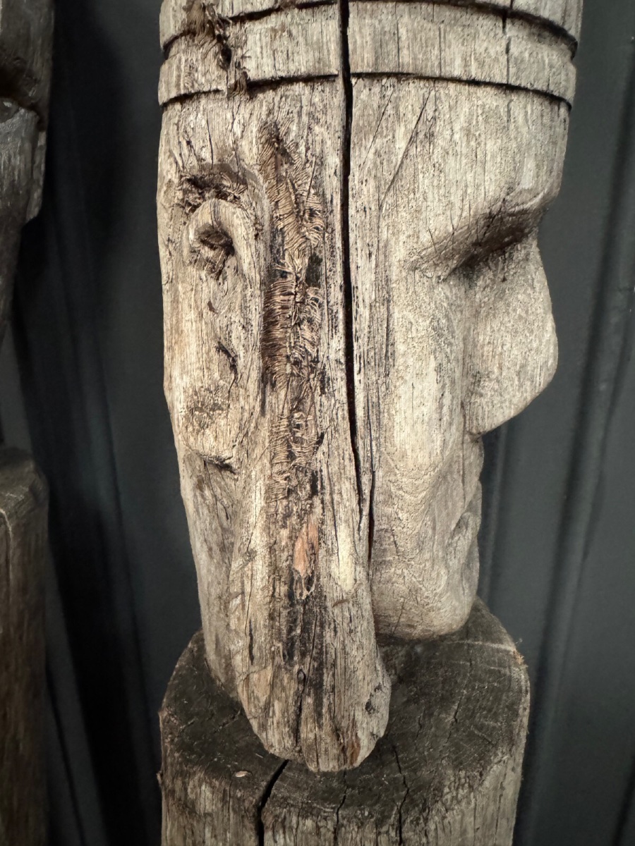 3 totems en bois art populaire représentant les rois mages milieu XXe-photo-5