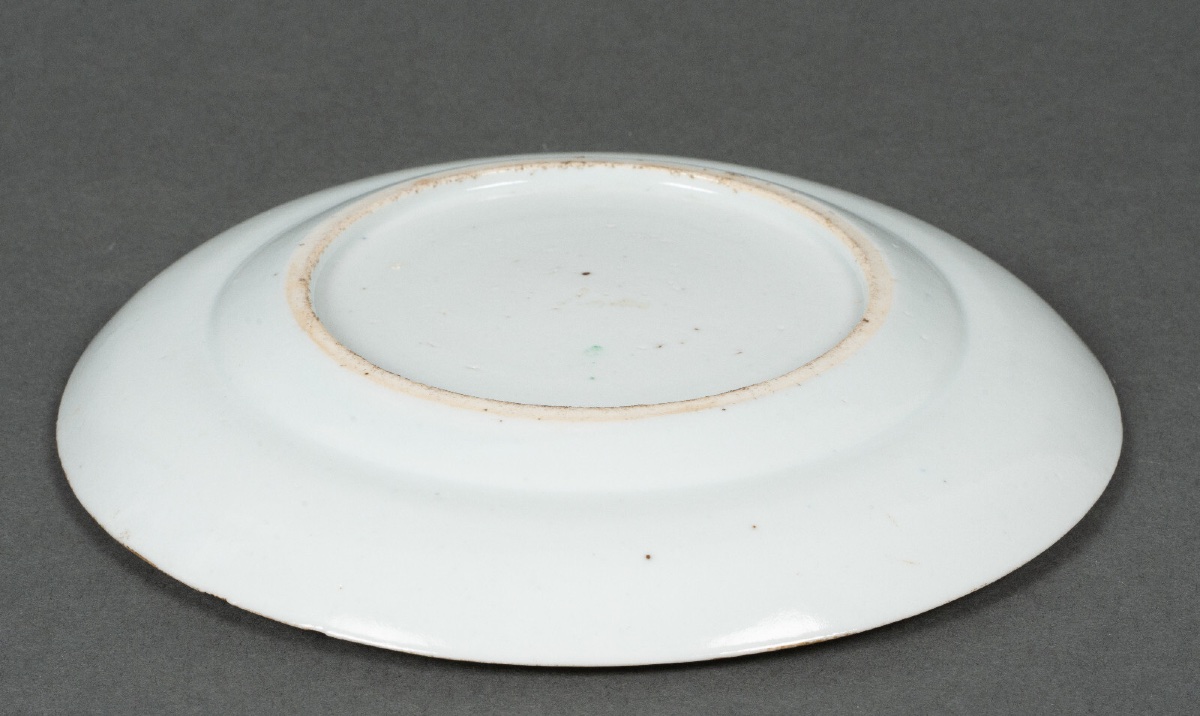 19th Century Canton Porcelain Plate With Floral Decoration Of Birds And Butterflies-photo-3