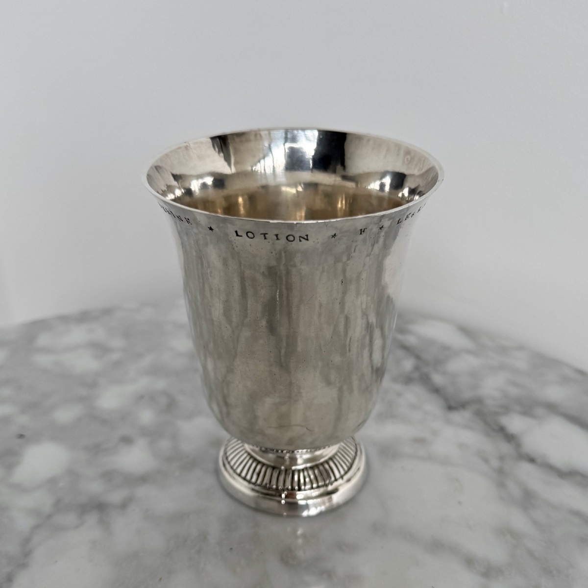 18th-century Silver Cup, Farmers General Hallmark, Gadrooned Foot-photo-3