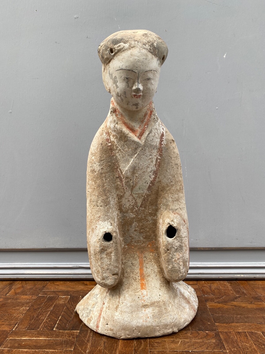 Chinese Kneeling Court Lady In Grey Terracotta 