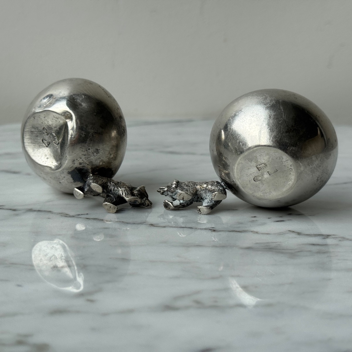 Two Silver Salt And Pepper Shakers With Bear-shaped Handles-photo-1