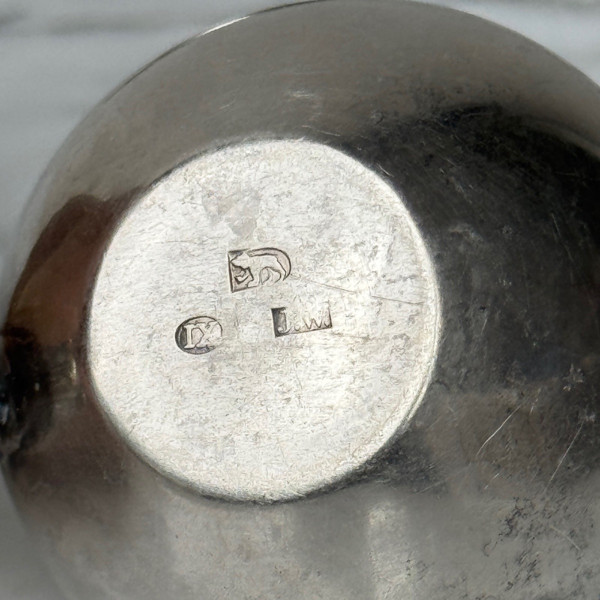 Two Silver Salt And Pepper Shakers With Bear-shaped Handles-photo-4