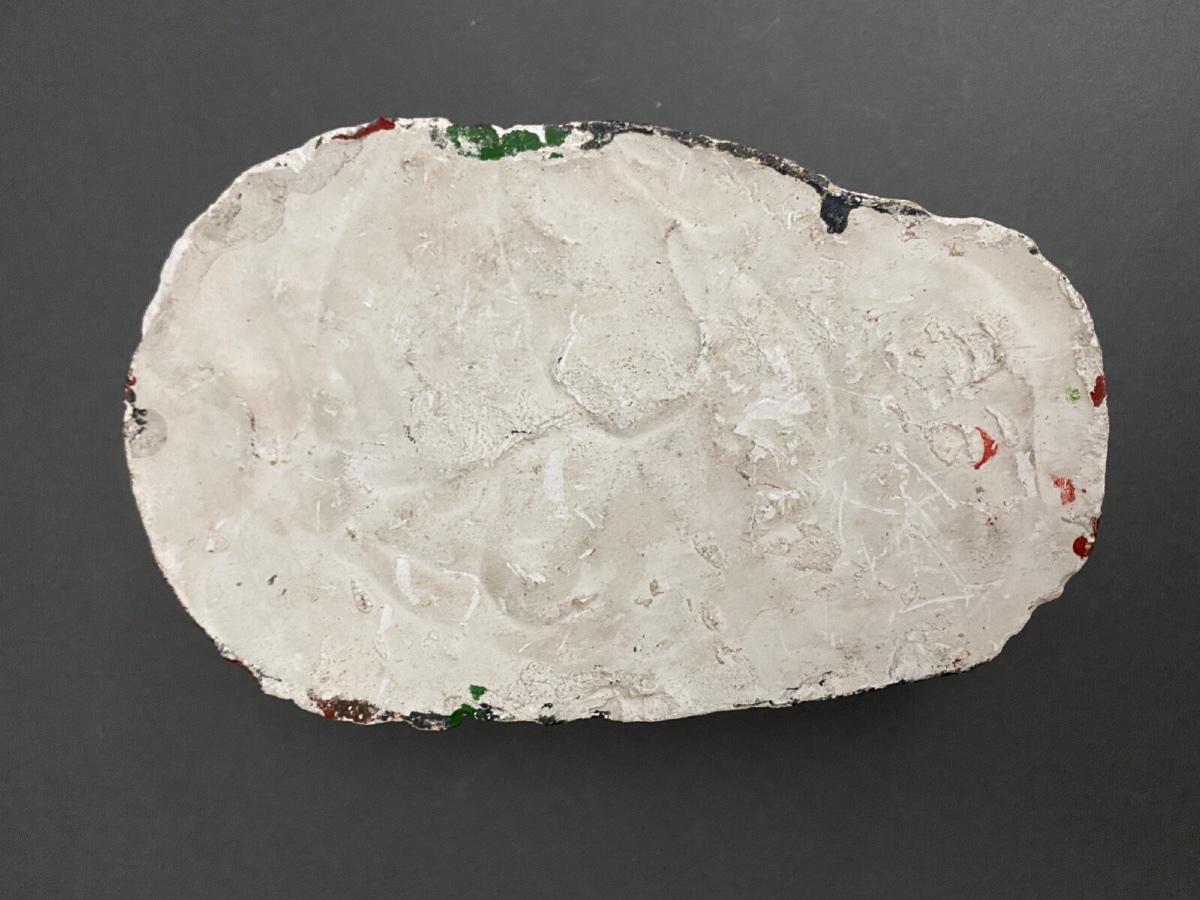 Paire de masques africanistes en plâtre 1950 forme cubisante-photo-1