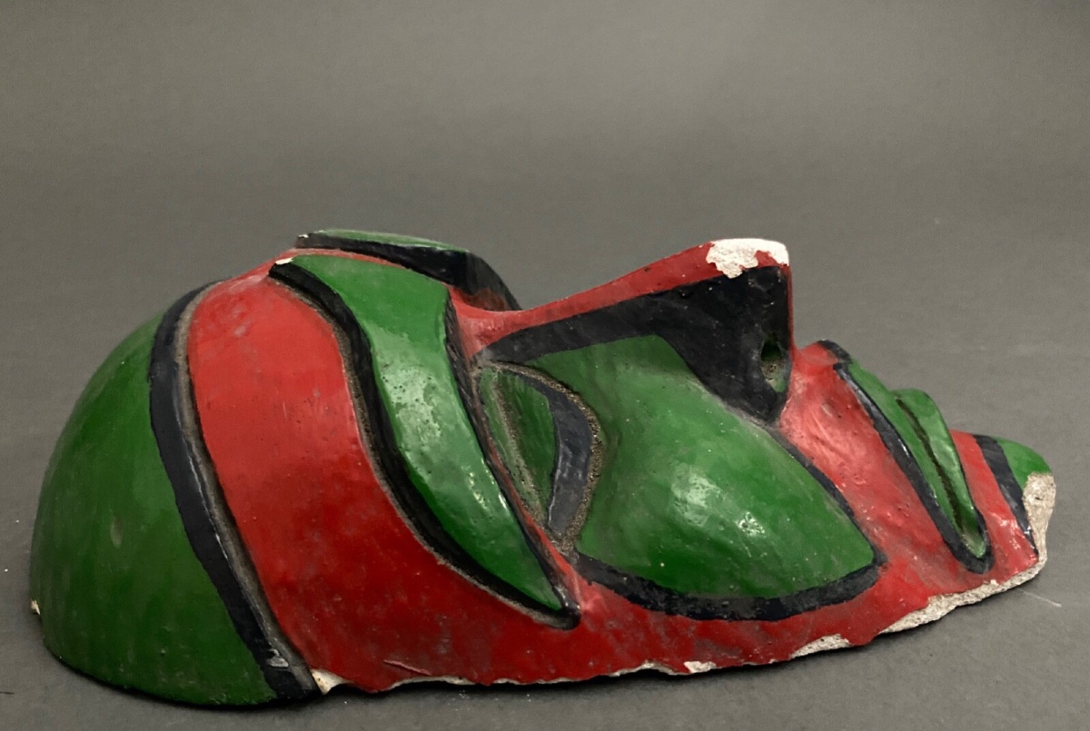 Paire de masques africanistes en plâtre 1950 forme cubisante-photo-3