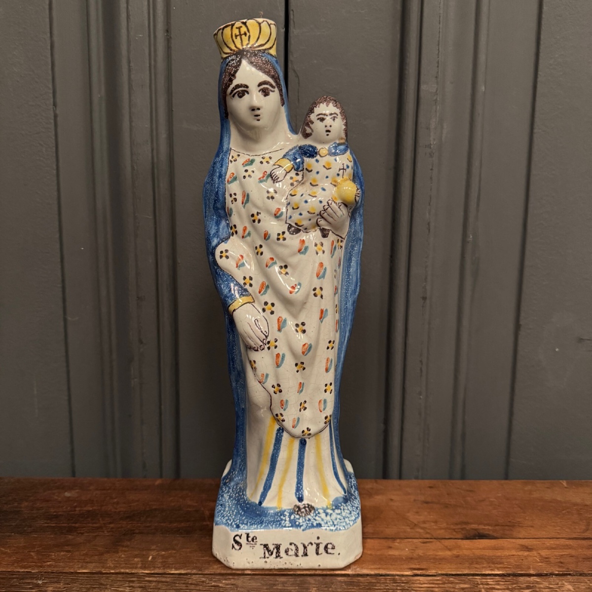 Vierge d'accouchée en faïence XIXe Ste Marie 