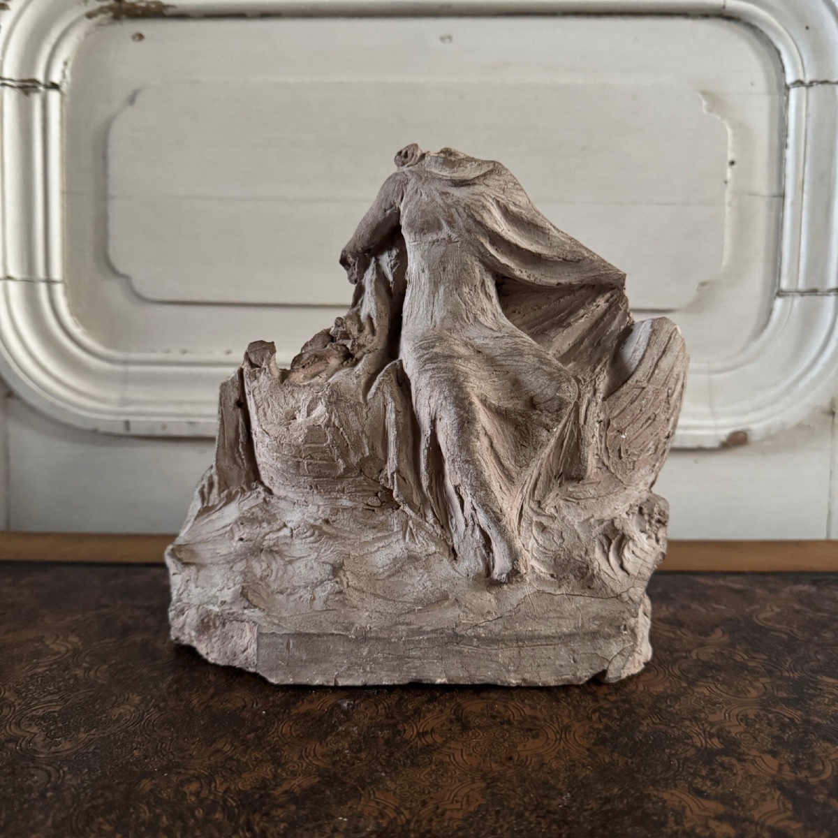 Statue à l'Antique femme drapée en terre cuite par Charles Filleul 