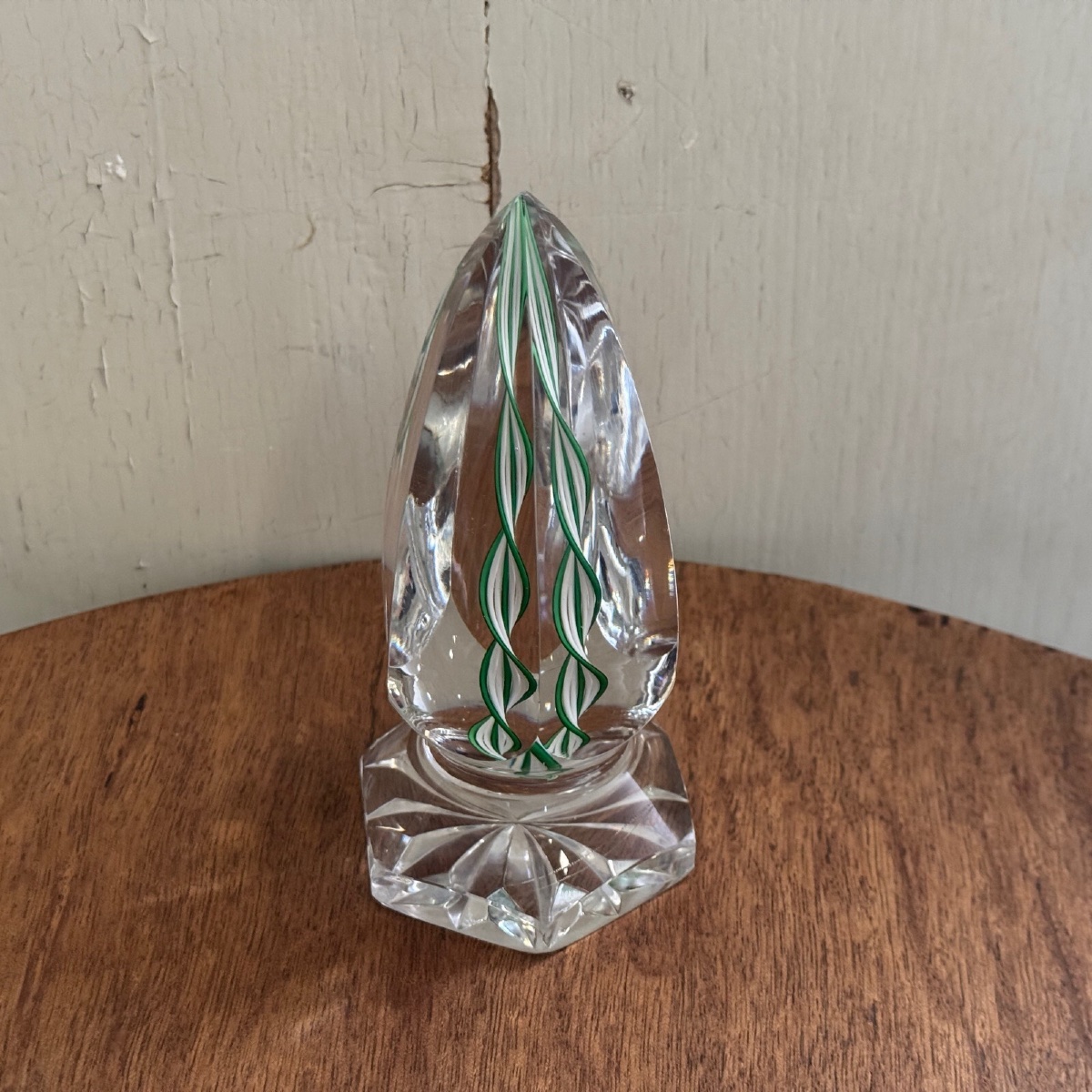 Sulfure presse-papier en cristal en forme d'ogive sur pied douche XXe-photo-4