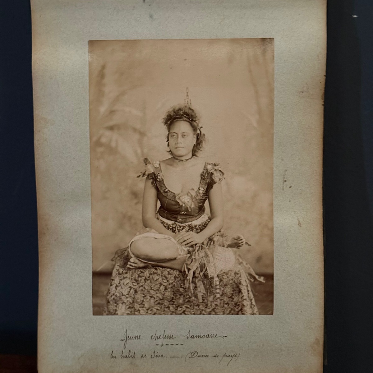 Album 29 photos Mataafa Samoa missionnaire scènes guerrières-photo-3