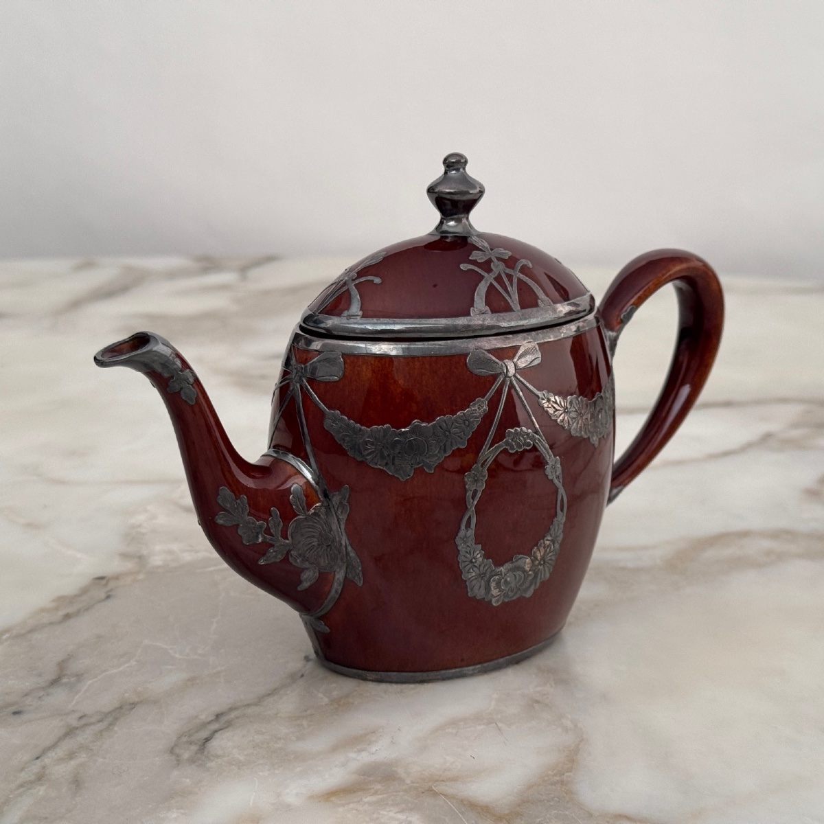 Théière anglaise Lenox Art Nouveau monture en métal -photo-1