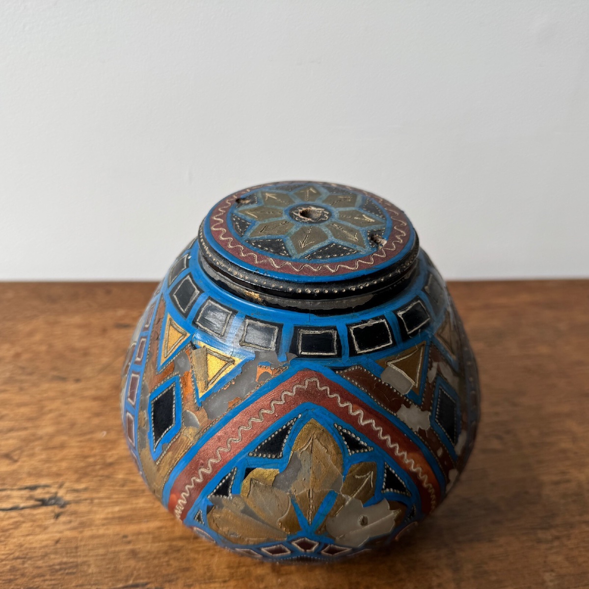 Lampe veilleuse Paul Fouillen Quimper en verre peint XXe -photo-1