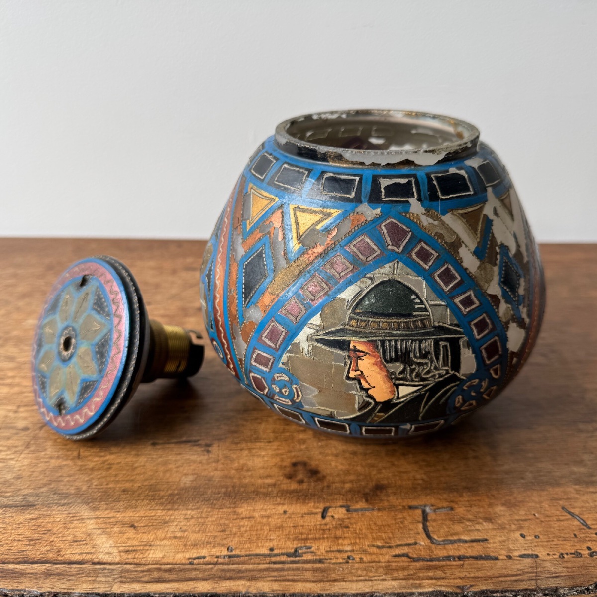 Lampe veilleuse Paul Fouillen Quimper en verre peint XXe -photo-4