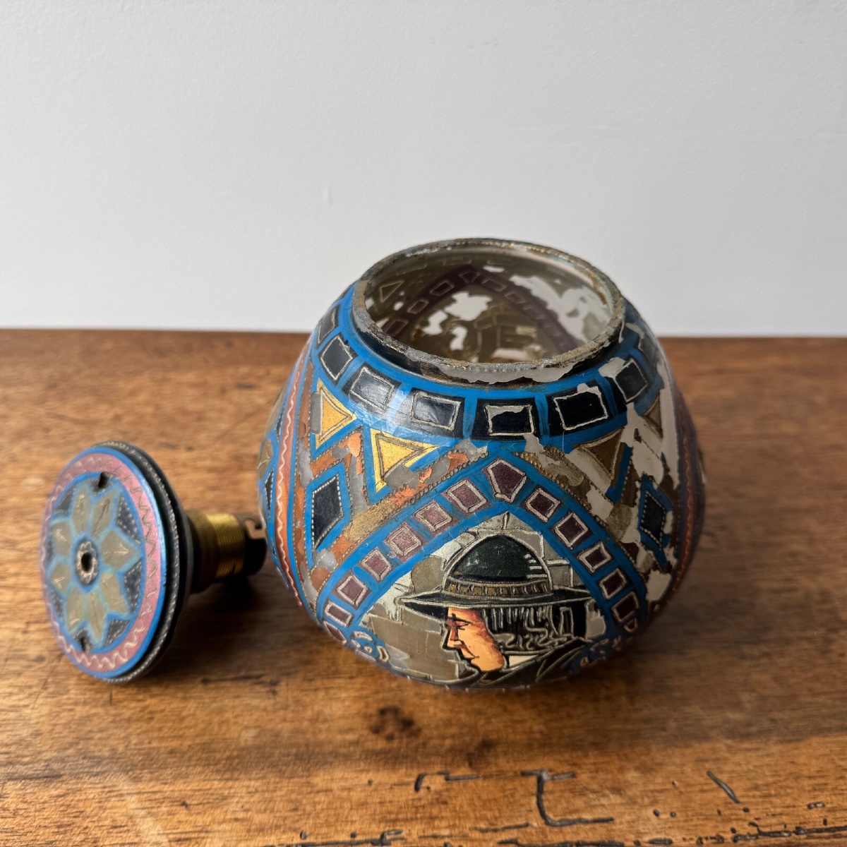 Lampe veilleuse Paul Fouillen Quimper en verre peint XXe -photo-5