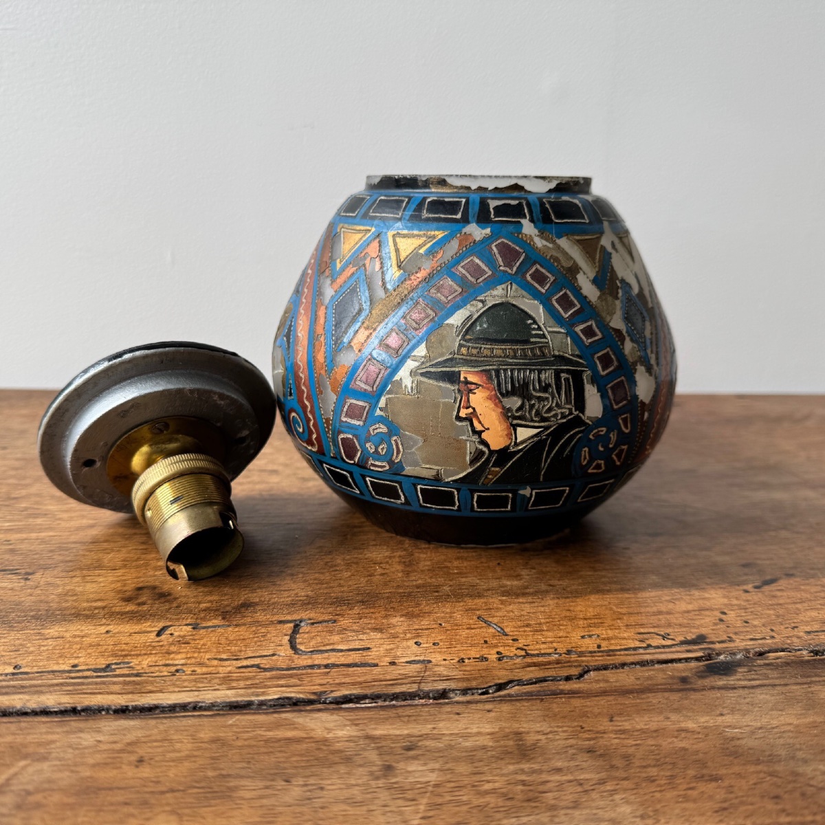 Lampe veilleuse Paul Fouillen Quimper en verre peint XXe -photo-6