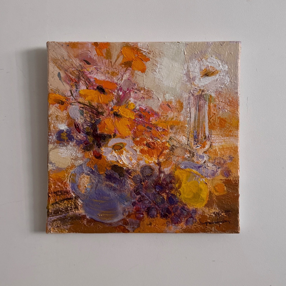 Huile sur toile composition fleurs et fruits par Simone Sauzereau-Guérin