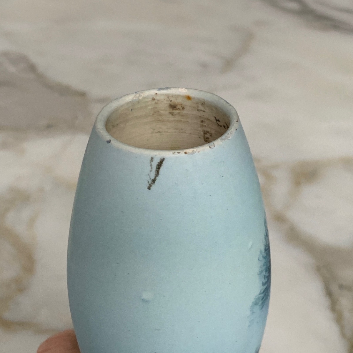 Vase par Jérôme Massier Fils Vallauris AM fond bleu bord de mer -photo-3