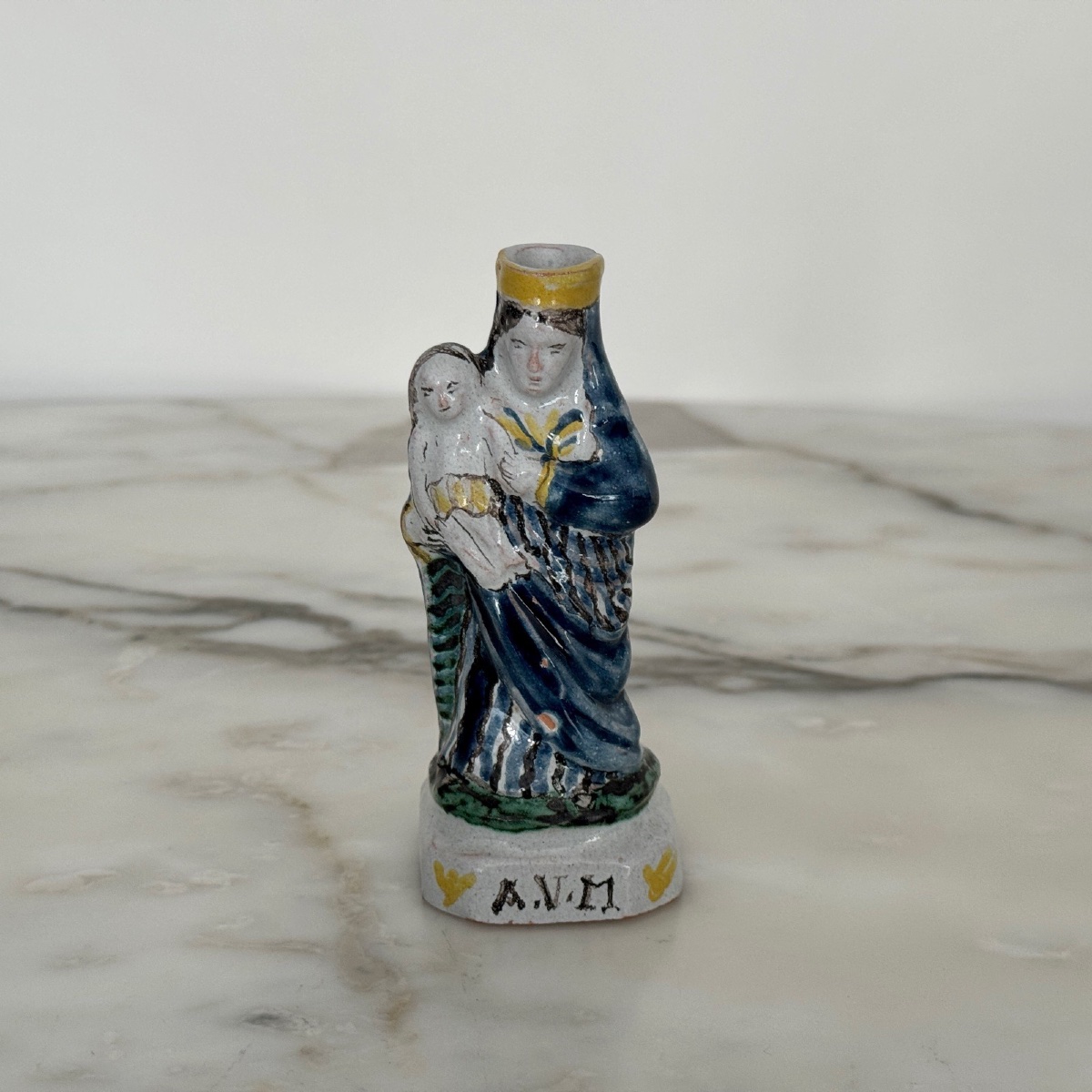 Petite Vierge à l'Enfant XVIIIe en faïence marquage AVM-photo-2