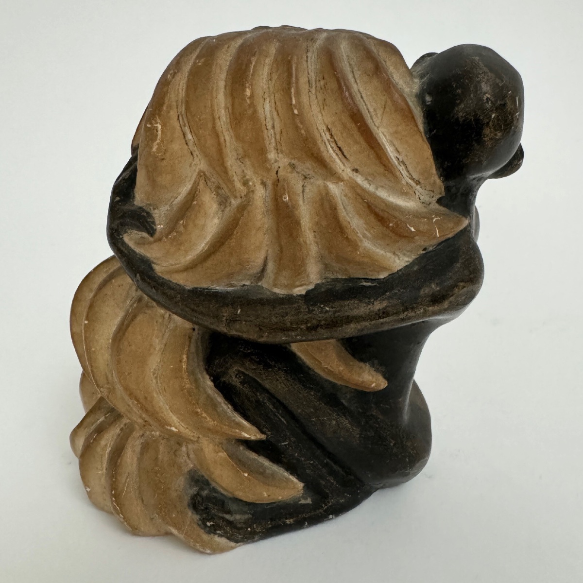 1930 Africanist Sculpture Of A Woman Holding A Bunch Of Bananas-photo-3
