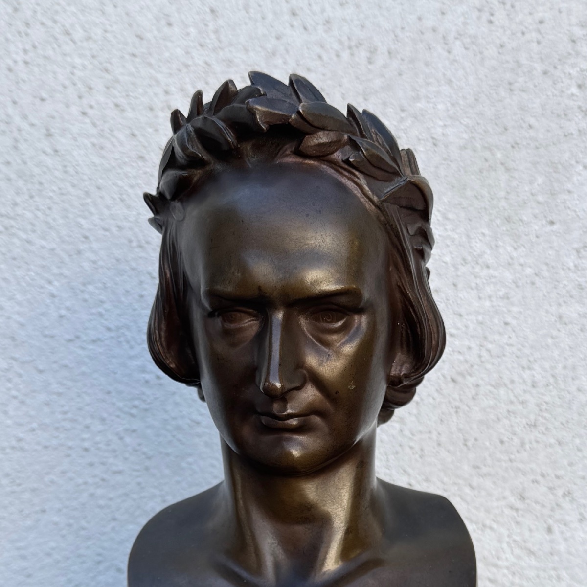Buste en bronze de Victor Hugo par David d'Angers et F. Barbedienne-photo-2