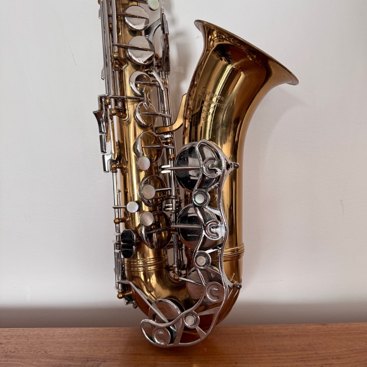Cuesnon Paris Saxophone In Original Box 20th Century-photo-2