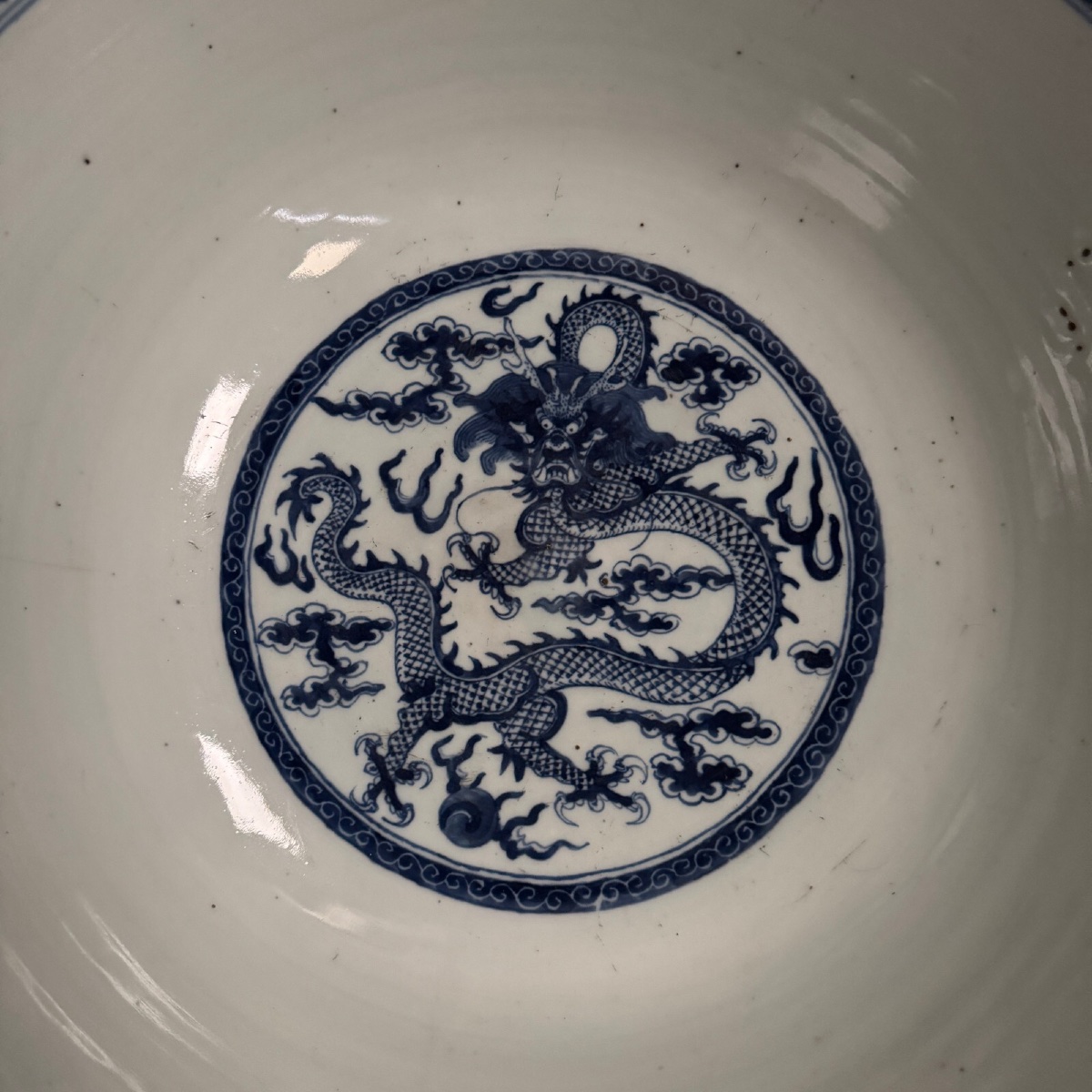 Large Chinese Blue Porcelain Bowl With Dragon Design 18th Century-photo-4