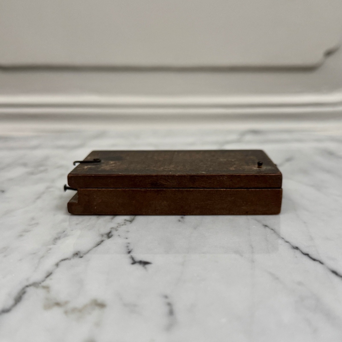 Cadran solaire de poche portatif en bois XVIIIe -photo-1