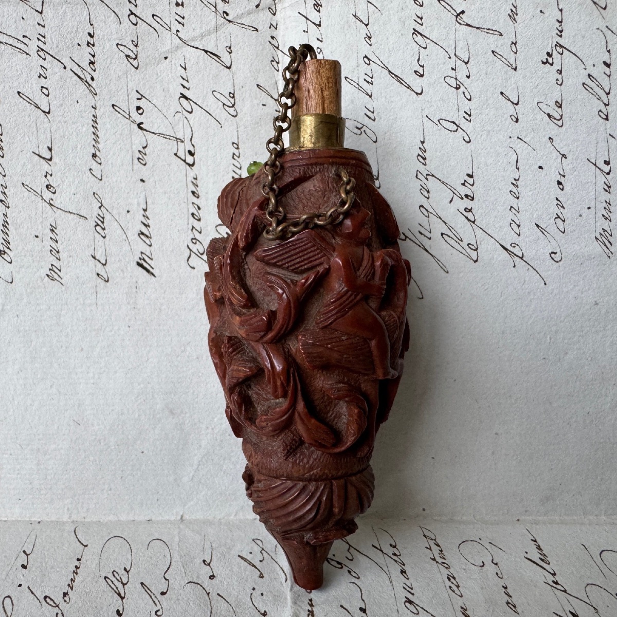 19th-century Corozo Snuffbox With Angel Decoration -photo-3