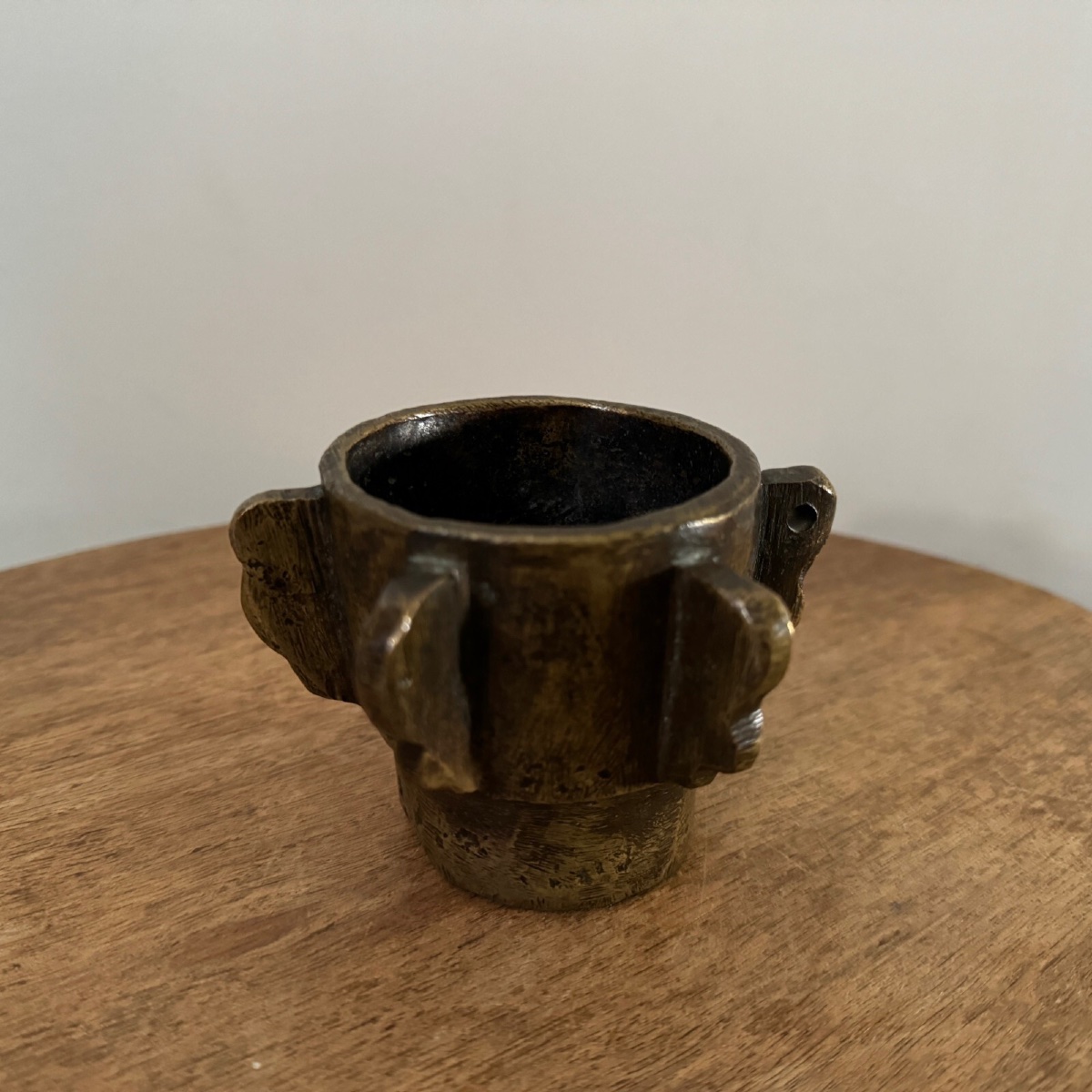 17th-century Finned Mortar And Pestle Made Of Bronze -photo-4