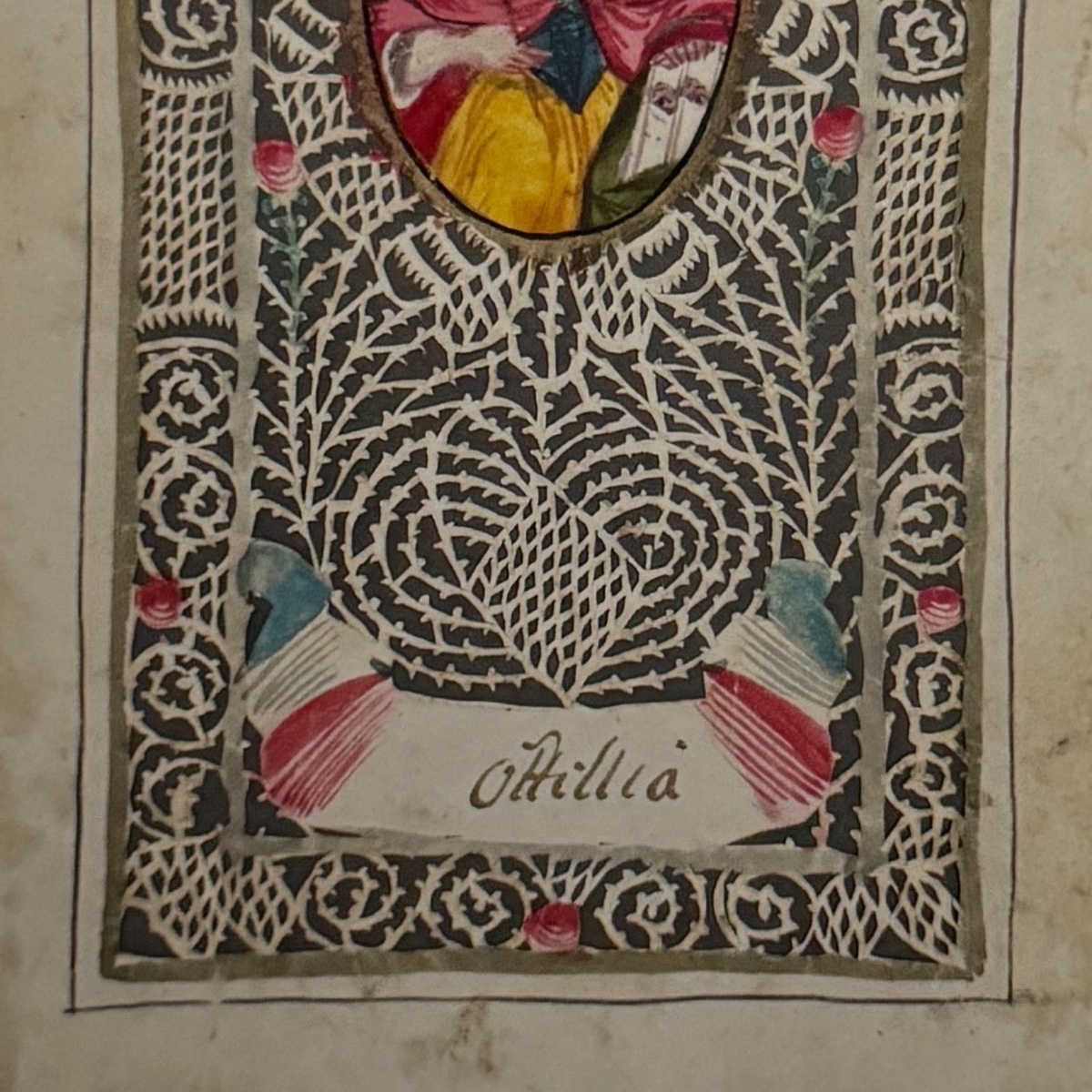 18th-century Hand-painted Lace Canivet Depicting A Saint-photo-1
