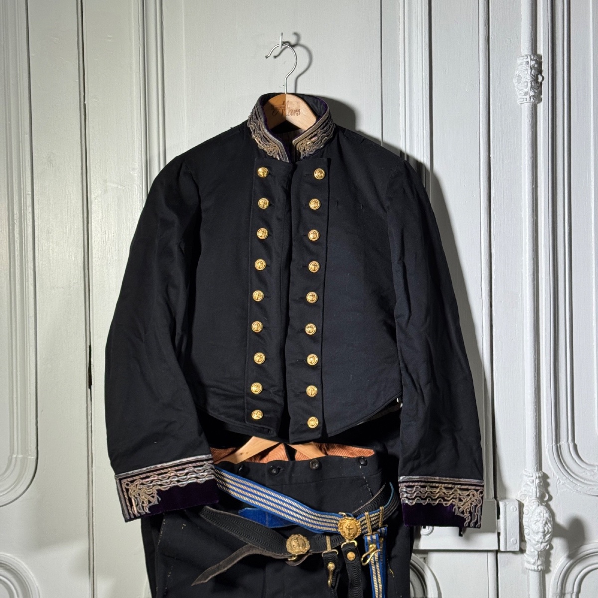 Third Republic Naval Officer's Uniform: Jacket, Pants, Vest, Belt -photo-4