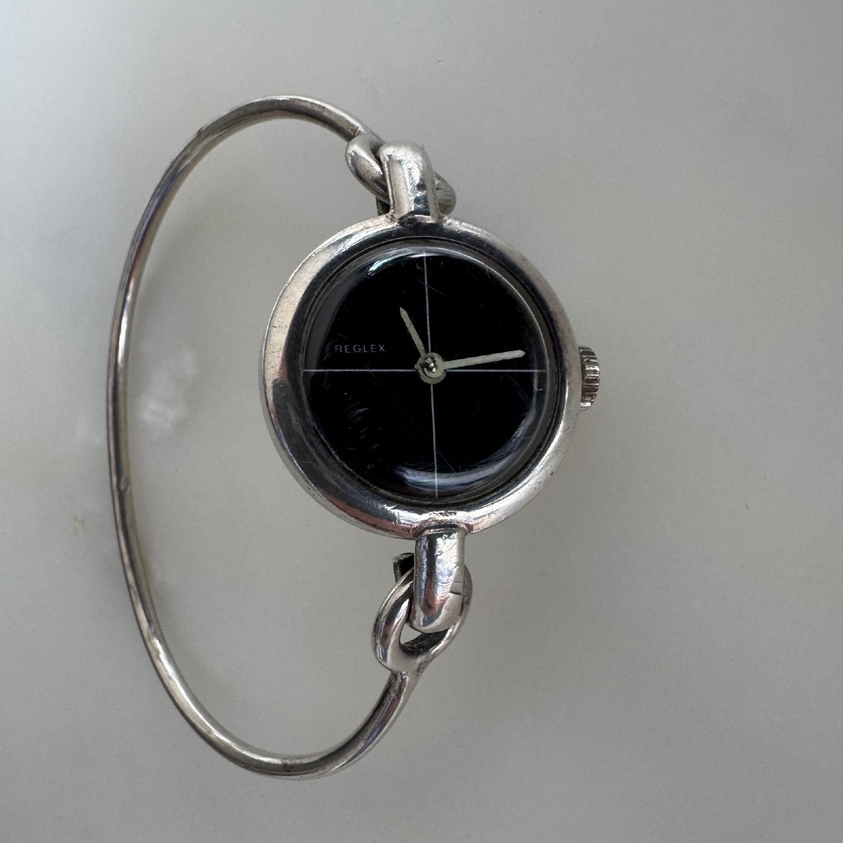 Reglex Silver Watch With A Rigid Bracelet -photo-3