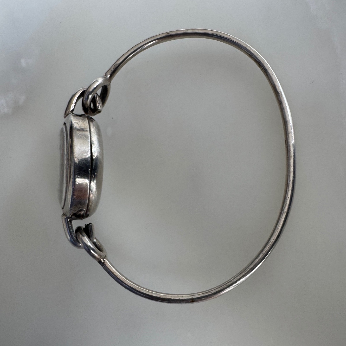 Reglex Silver Watch With A Rigid Bracelet -photo-2