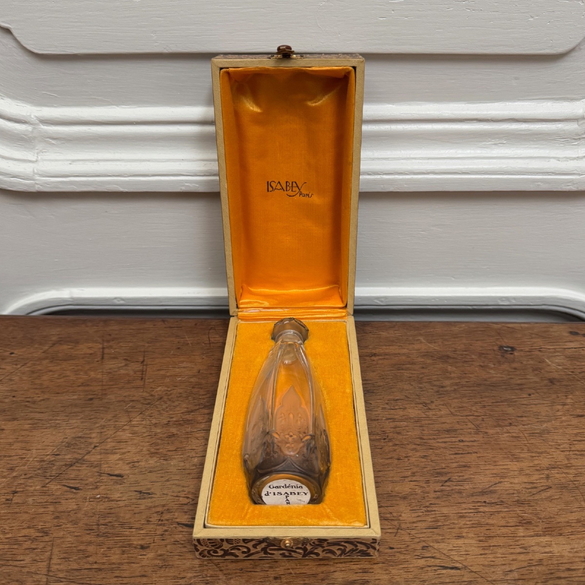 Isabey Bottle By Julien Viard, 1930, With Beveled Sides And Floral Motifs-photo-2