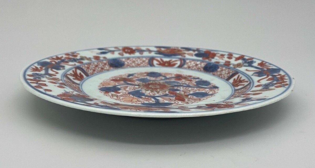 Imari Porcelain Plate With A Floral Design From Japan-photo-3