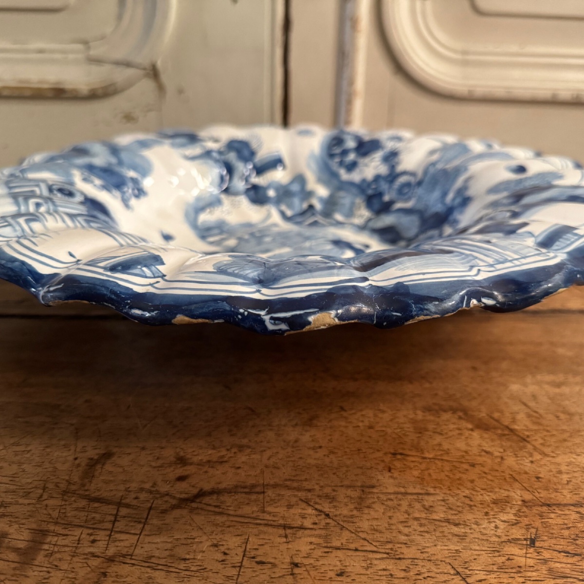 18th-century Delft Earthenware Deep, Multi-lobed Bowl With A Chinese-style Design-photo-4
