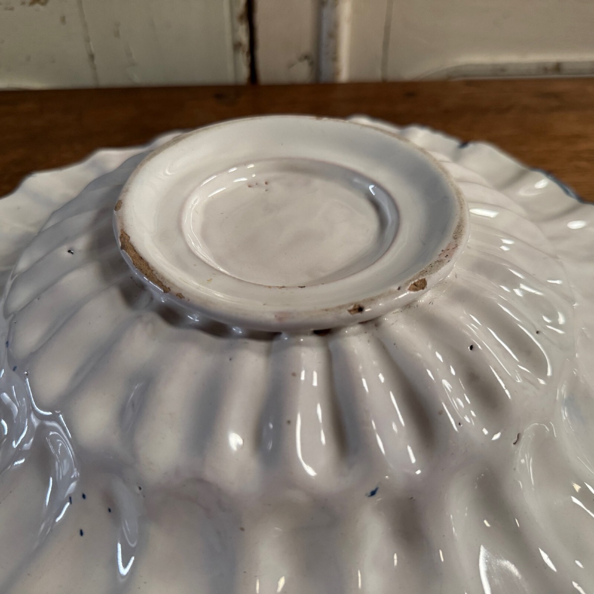 18th-century Delft Earthenware Deep, Multi-lobed Bowl With A Chinese-style Design-photo-6