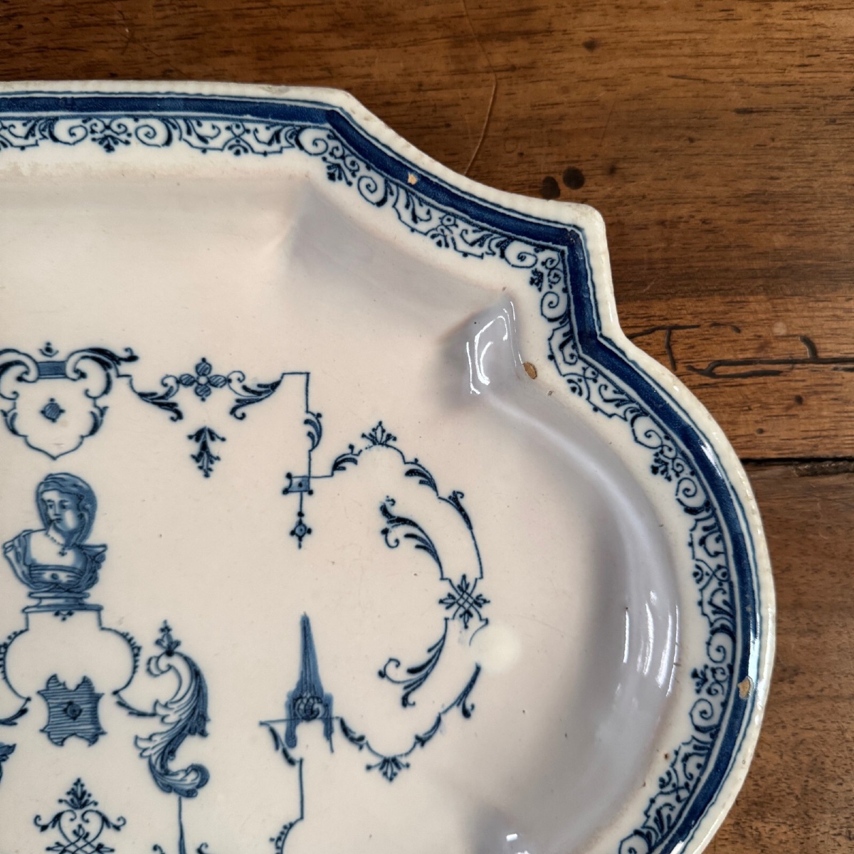 Oval Moustiers Earthenware Dish In Shades Of Blue -photo-4