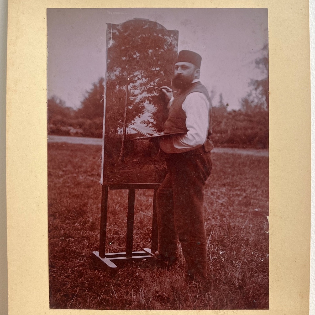 Photo albumine contrecollée sur carton représentant un peintre amateur XIXe-photo-2