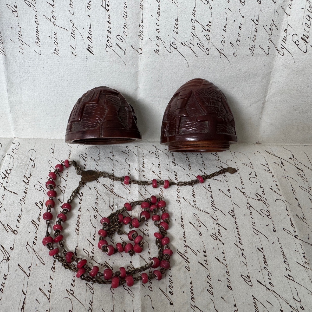Egg Or Rosary Case Made Of Corozo, Carved In The Round -photo-4