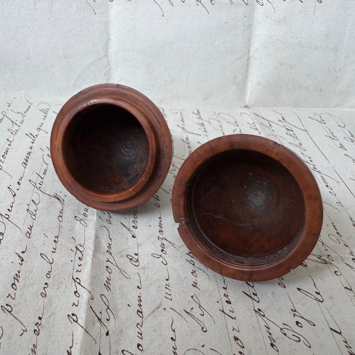 Egg Or Rosary Case Made Of Corozo, Carved In The Round -photo-6