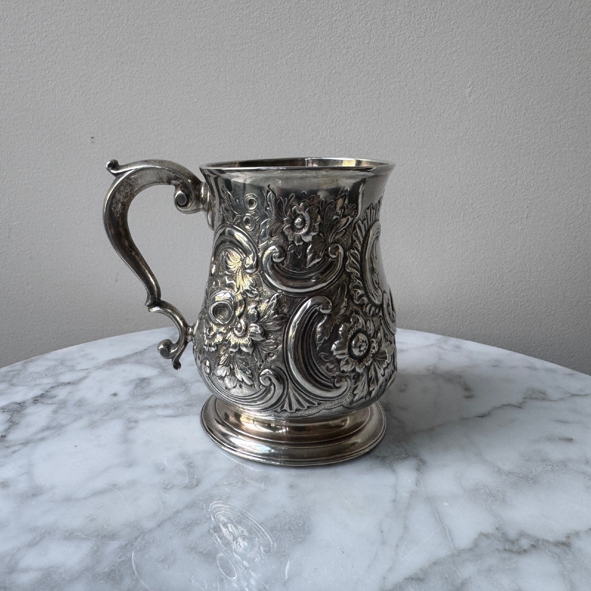 Chope en argent fin XVIIIe début XIXe décor floral -photo-2