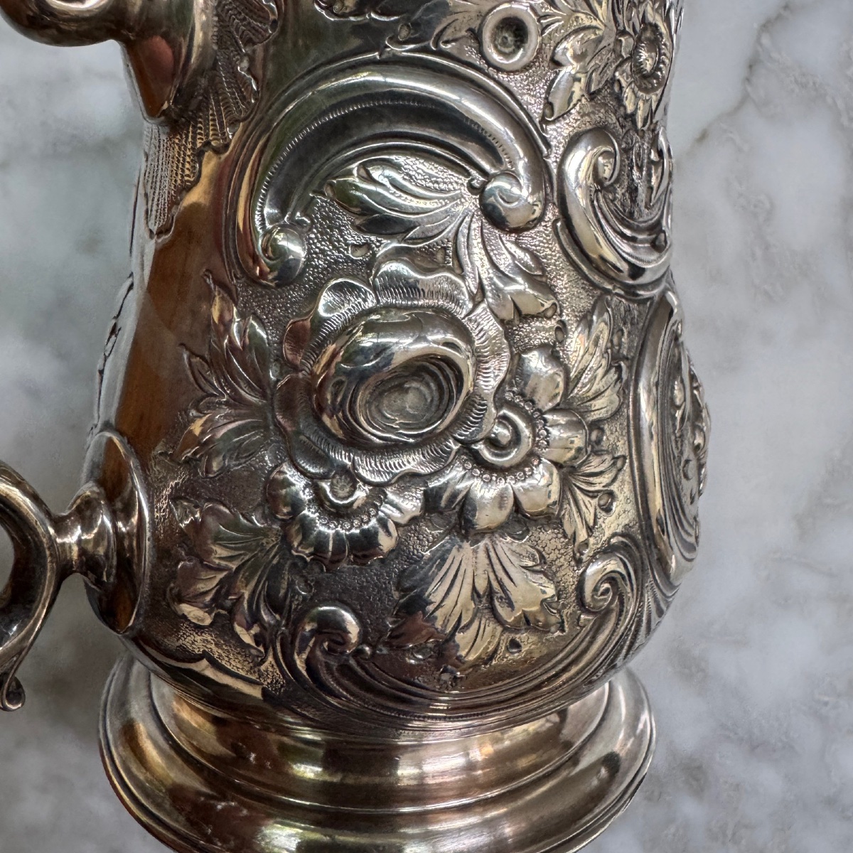Chope en argent fin XVIIIe début XIXe décor floral -photo-5